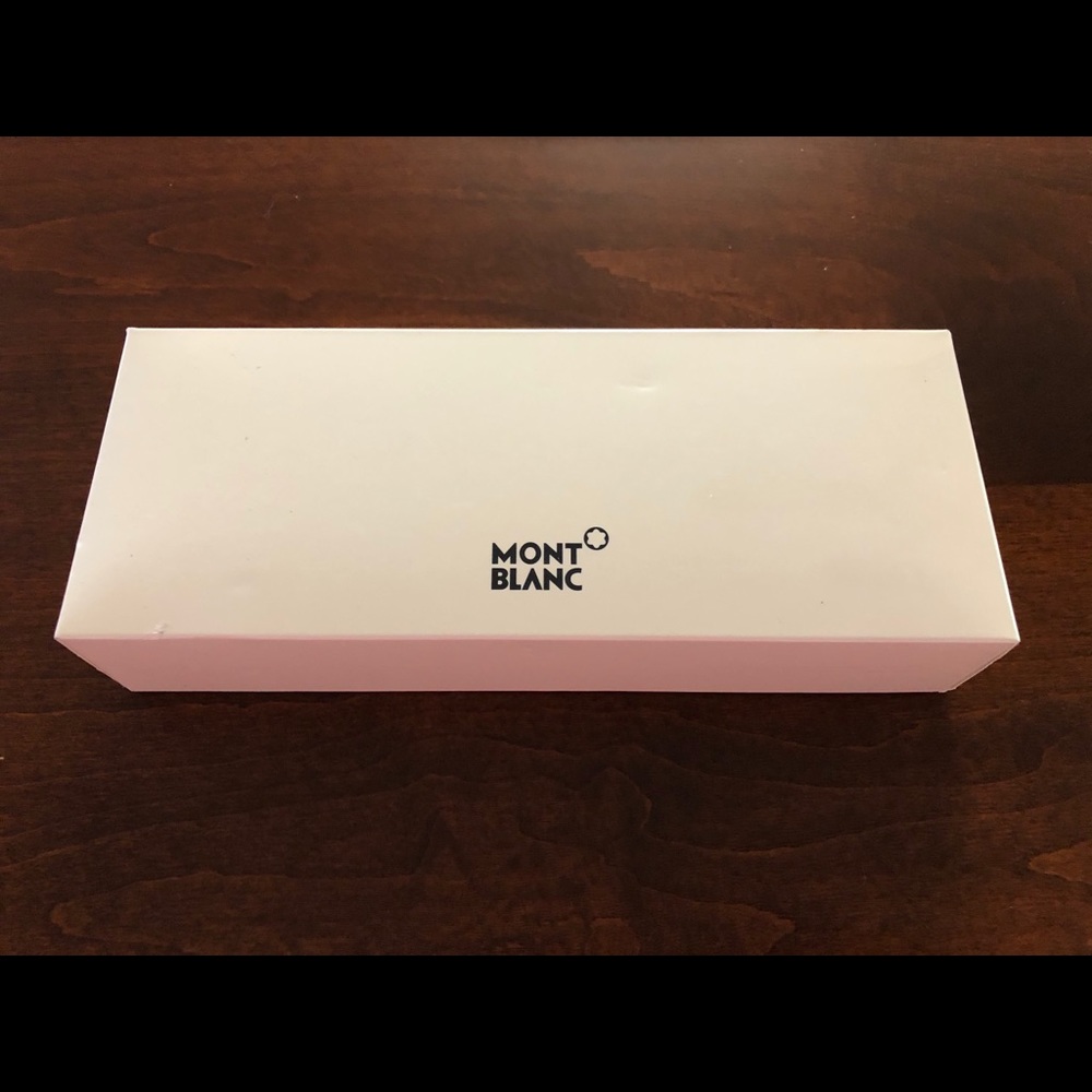 Mont Blanc pen with case